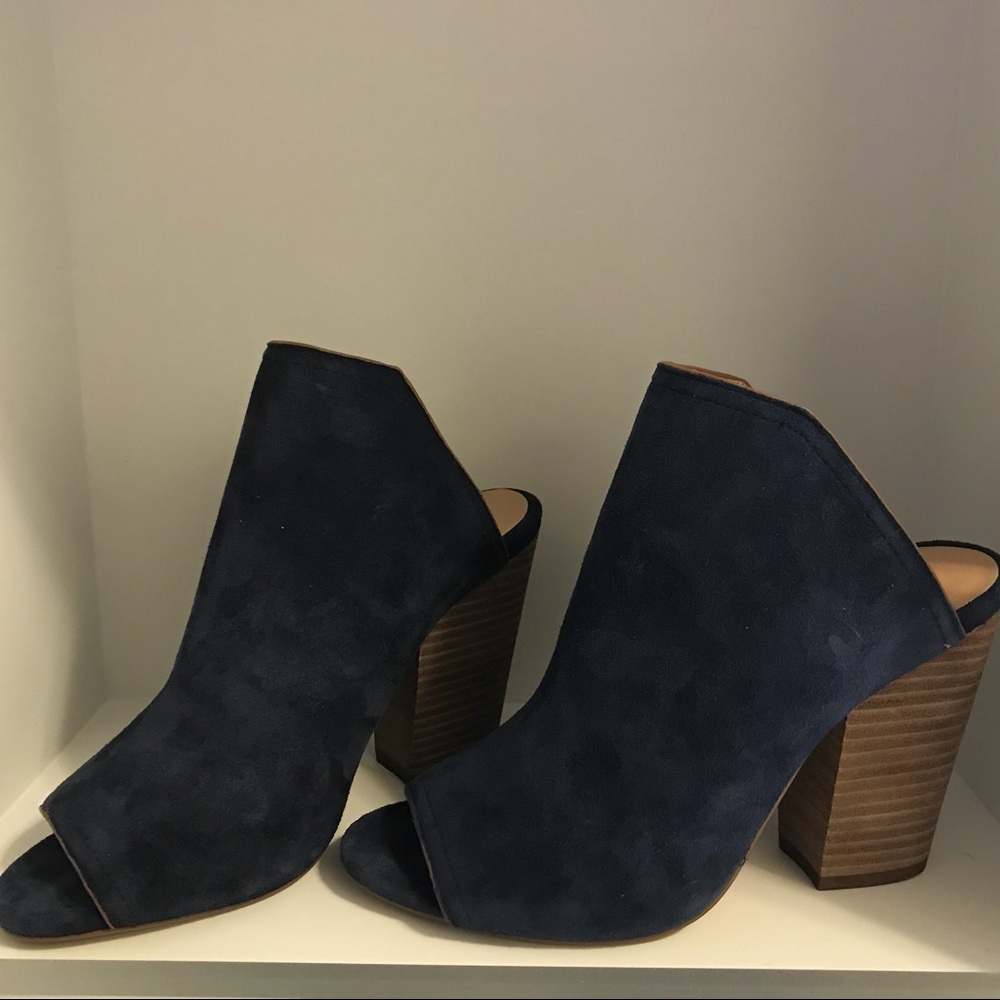 NWOT-Joe’s Jeans Shoes